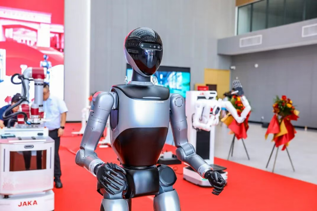 筑夢(mèng)科技積極參與中僑節卡機器人產(chǎn)教融合項目！